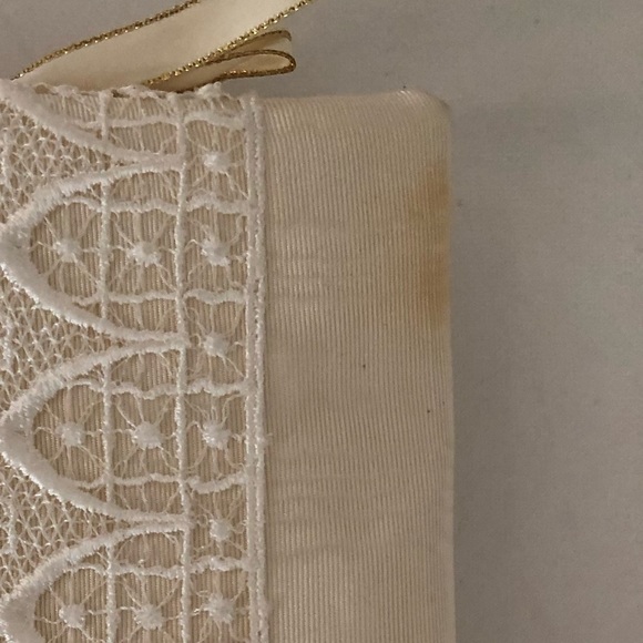 Guest book Embellished w/Cowrey Shells - Picture 6 of 6